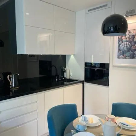 Premium V Z Garazem *