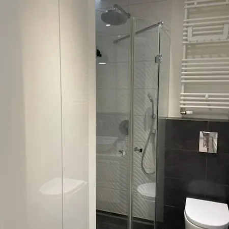 Premium V Z Garazem * Kolobřeh