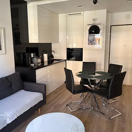 Premium V Z Garazem Appartement *